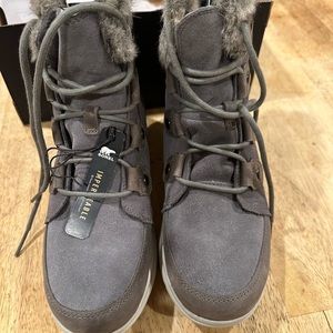 Women’s Sorel Explorer Joan Boot size 9.5